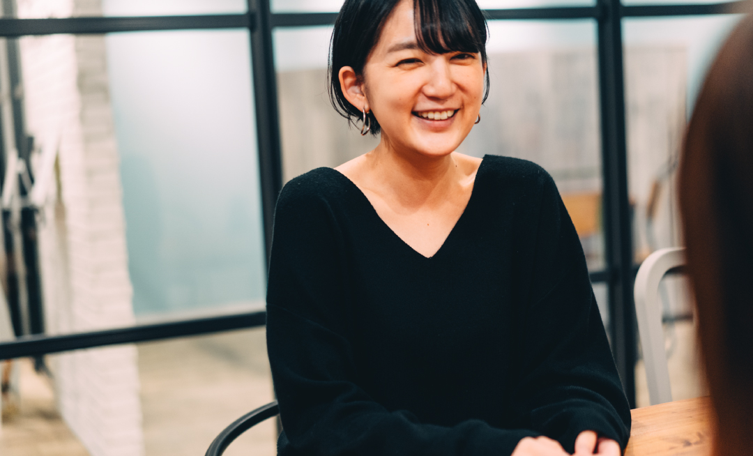 カンボジアで大学設立・運営を経験した元介護士が、リアブロードの新規事業開発を担う!【社員紹介vol.2】